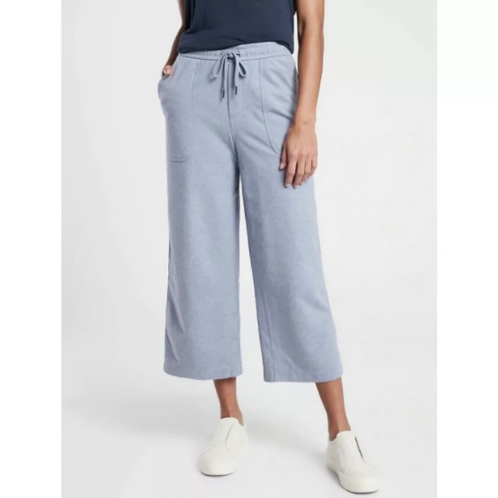 Athleta Pants Farallon Heathered Wide Crop Light Blue